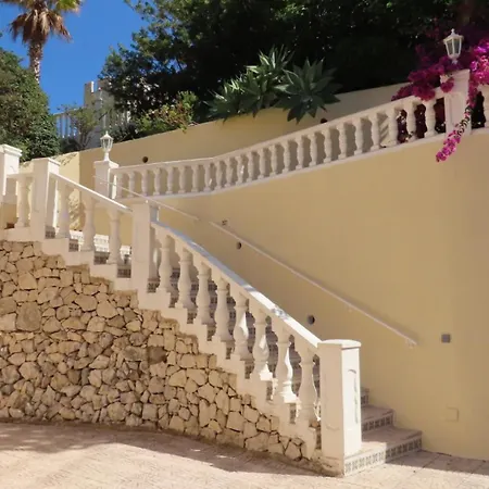 Casa Oliana *